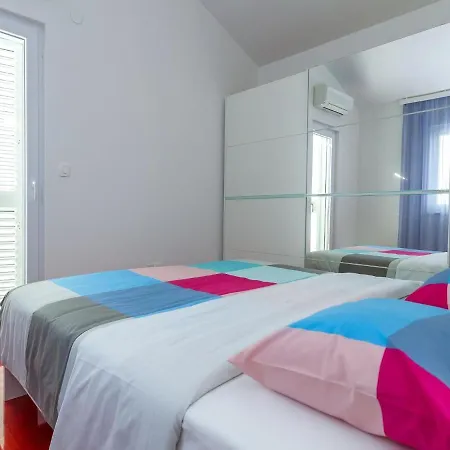 Villa Gorgeous In With Swimming Pool Vrsi